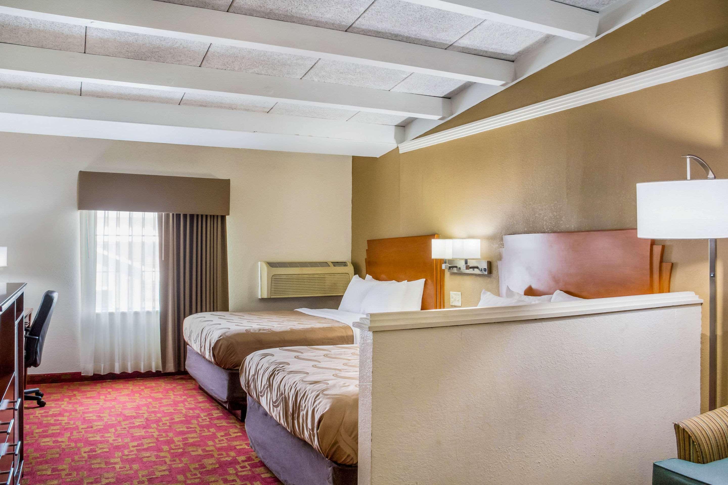 Quality Inn & Suites Kansas City - Independence I-70 East Luaran gambar
