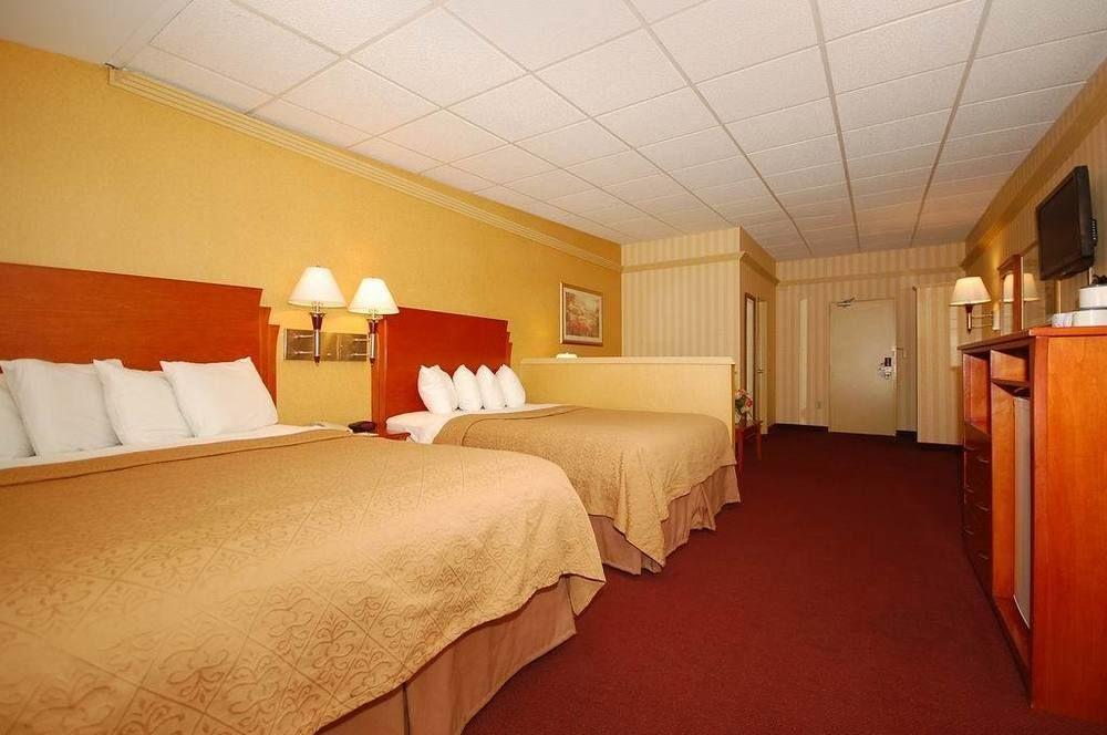 Quality Inn & Suites Kansas City - Independence I-70 East Luaran gambar