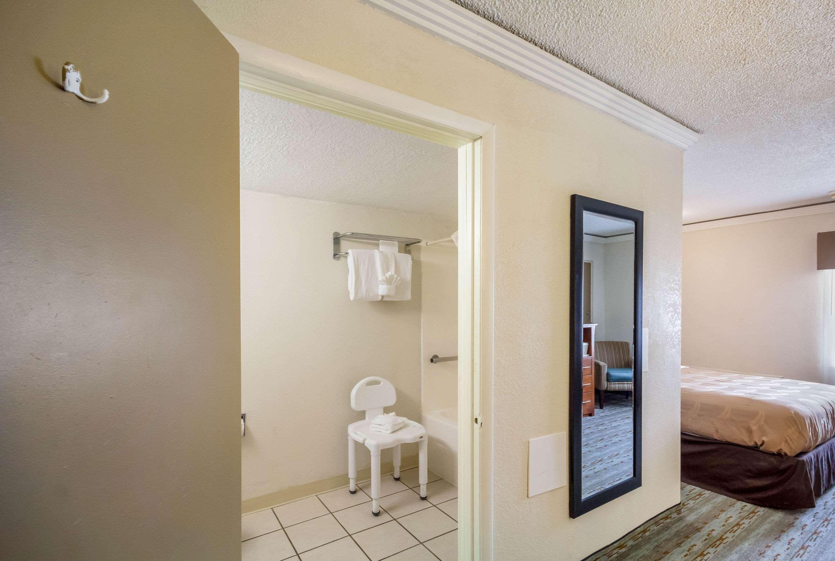 Quality Inn & Suites Kansas City - Independence I-70 East Luaran gambar