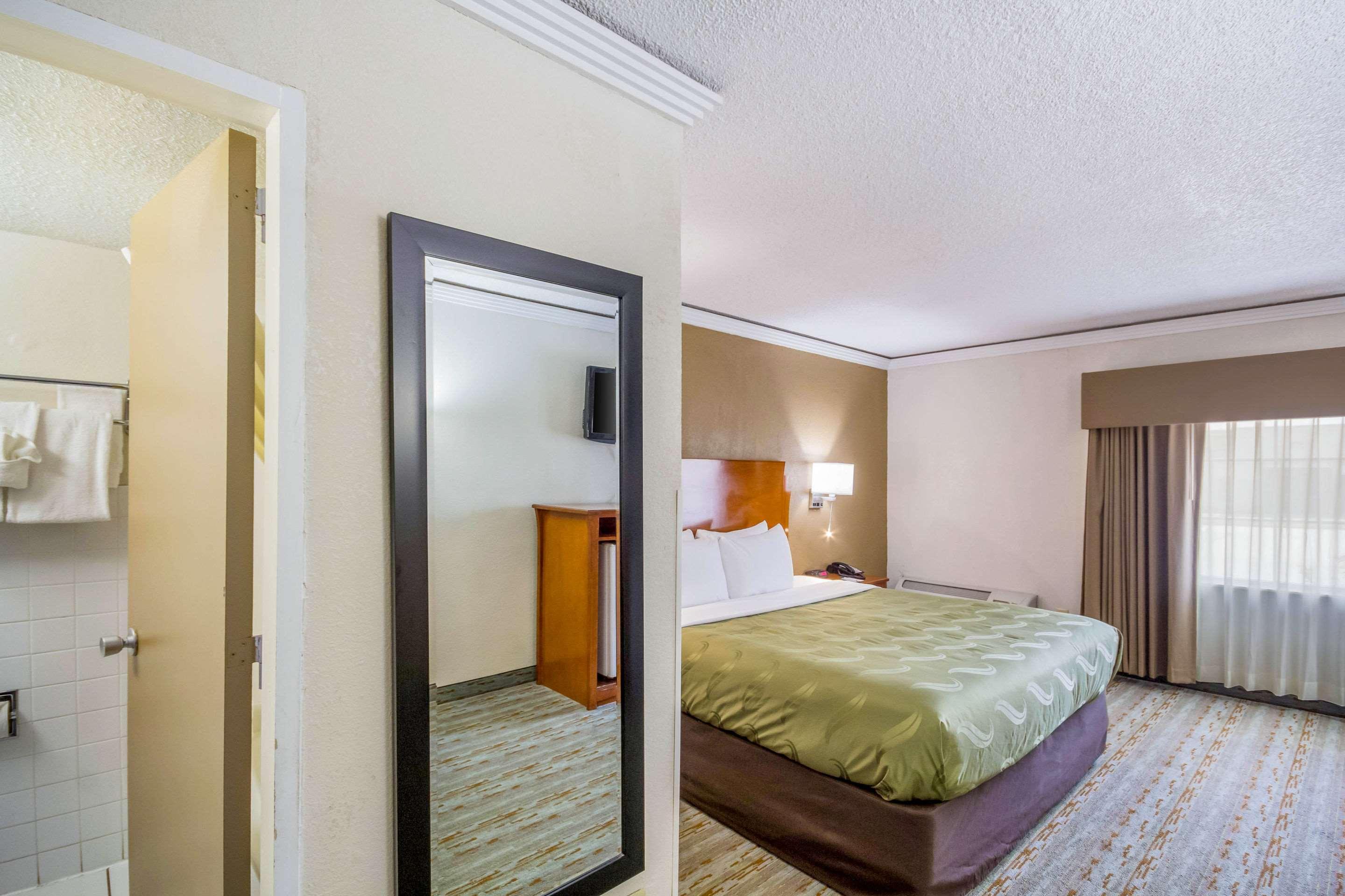 Quality Inn & Suites Kansas City - Independence I-70 East Luaran gambar