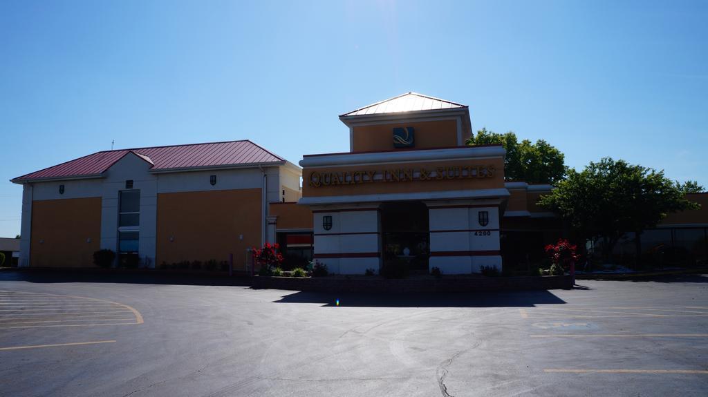 Quality Inn & Suites Kansas City - Independence I-70 East Luaran gambar