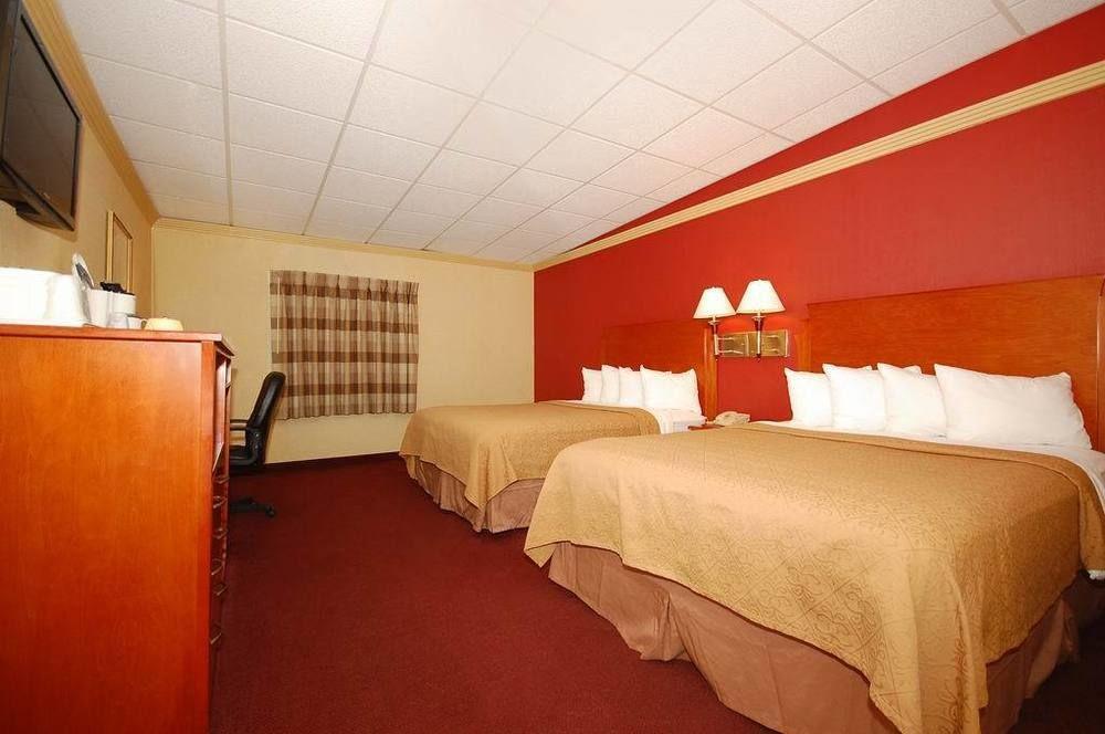 Quality Inn & Suites Kansas City - Independence I-70 East Luaran gambar