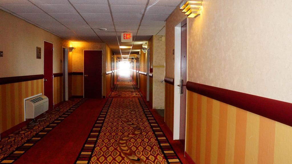 Quality Inn & Suites Kansas City - Independence I-70 East Luaran gambar