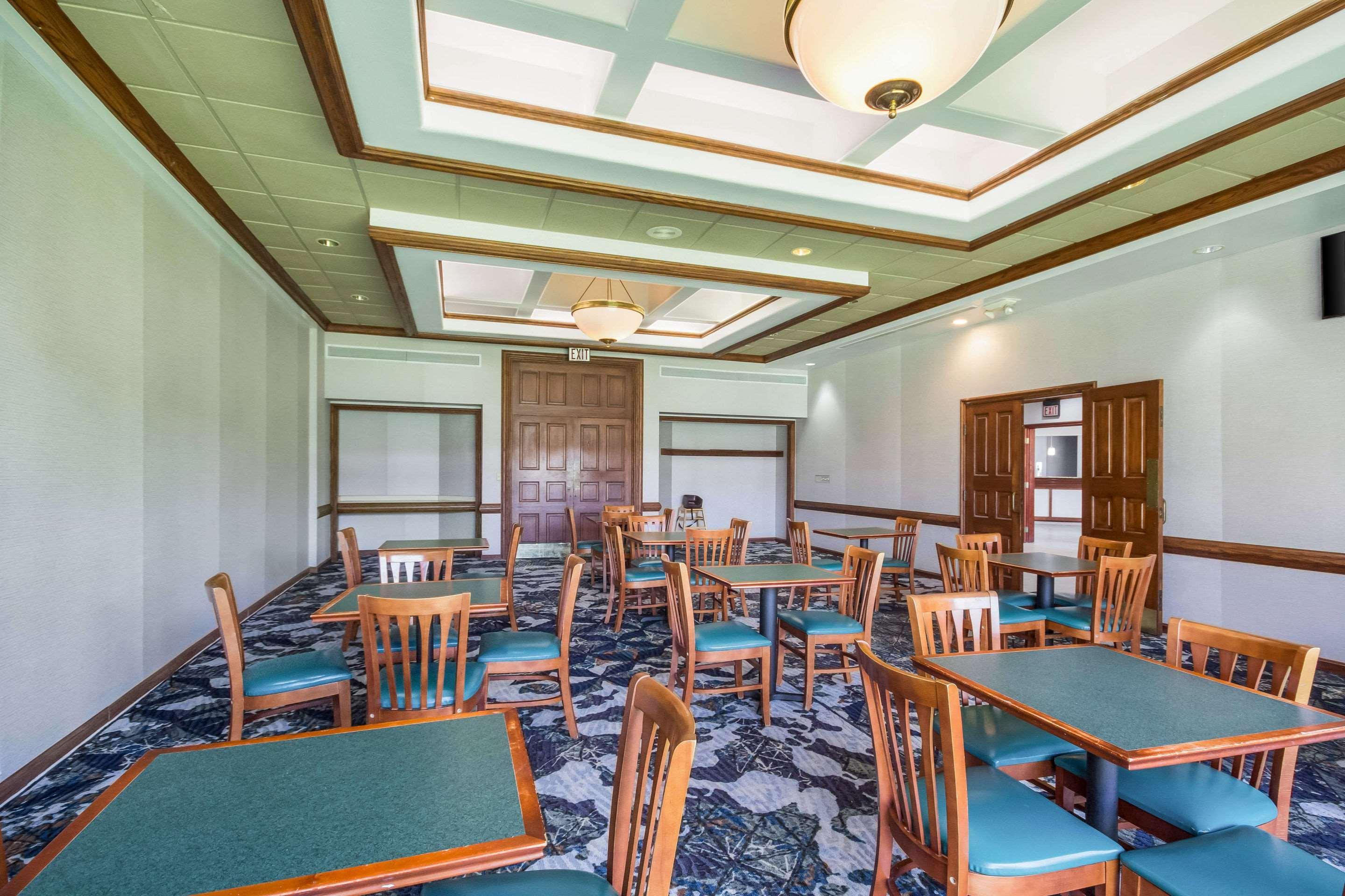 Quality Inn & Suites Kansas City - Independence I-70 East Luaran gambar